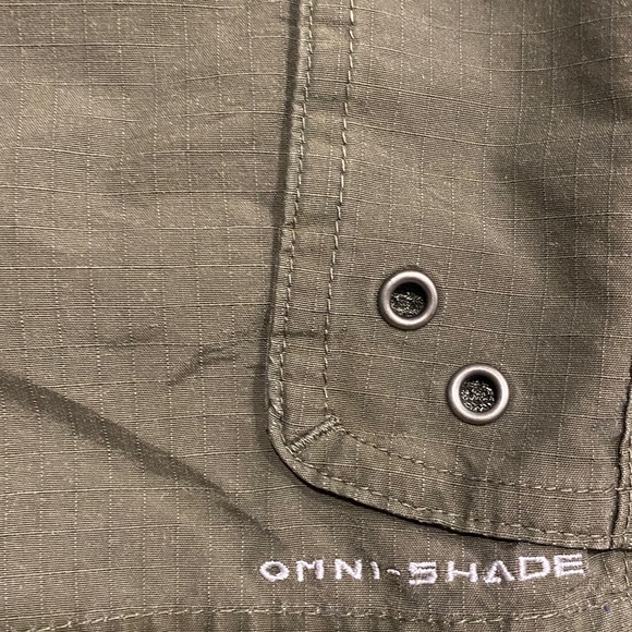 Columbia omni-shade cotton blend multi pocket shorts. Sz 8 - Picture 9 of 11
